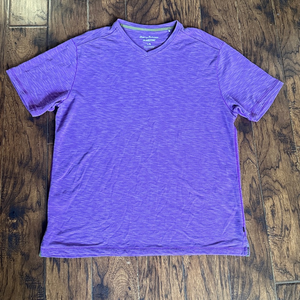 Tommy Bahama IslandZone Men's Heather Violet V-Neck Short Sleeve Tee, size large